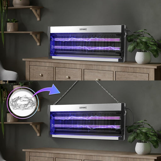 Duronic FK2X10 Lámpara Mata Insectos se ven dos imagenes, en una la lampara reposa sobre un repisa y en la otra se ve la lampara colgada usando su accesorio Cadena para Colgar