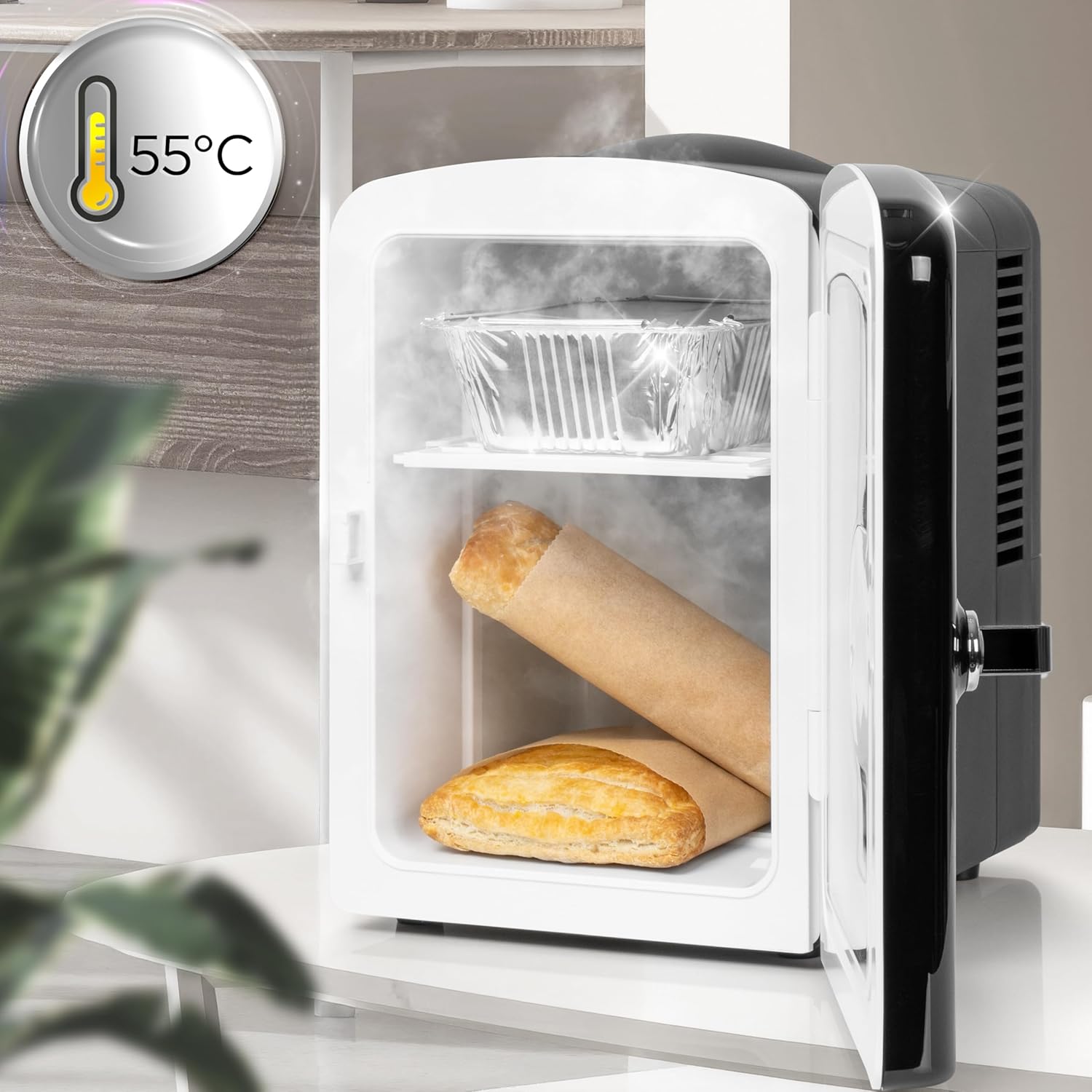 Duronic MFW4 BK Mini Nevera 4L 42W Frigorífico Portátil Mostrando la mini nevera con la puerta abierta funcionando en modo calor (indicado por el icono de temperatura de 55°C), manteniendo calientes recipientes con alimentos y productos de bollería que desprenden vapor